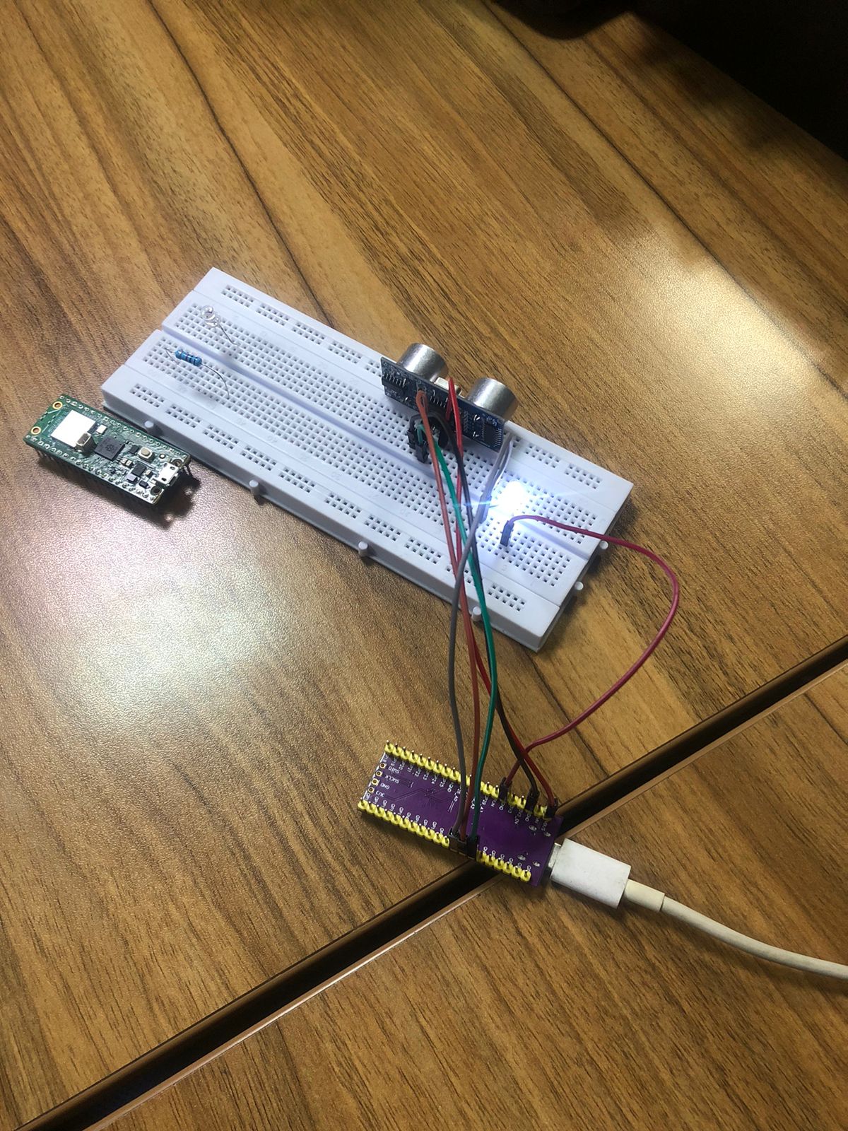 Top-down view of the RP2040 board connected to the breadboard